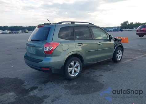 2015 Subaru Forester 2.5I Premium из США, поврежденный, VIN JF2SJADC2FH593887